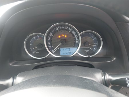 2014 Toyota Auris - thumbnail 6