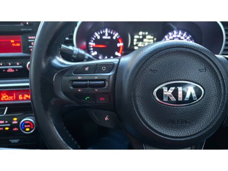 2015 Kia Optima - thumbnail 20