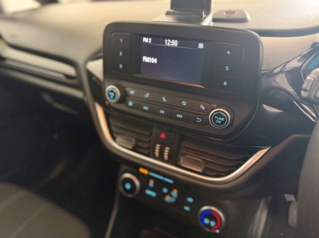 2019 Ford Fiesta - thumbnail 9