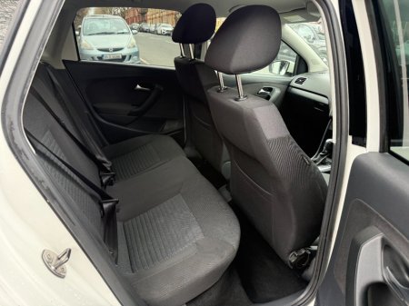 2013 Volkswagen Polo - thumbnail 12