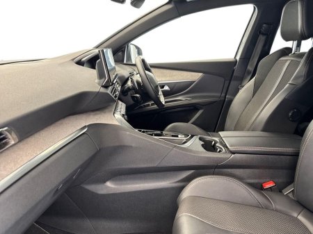 2024 Peugeot 5008 - thumbnail 2