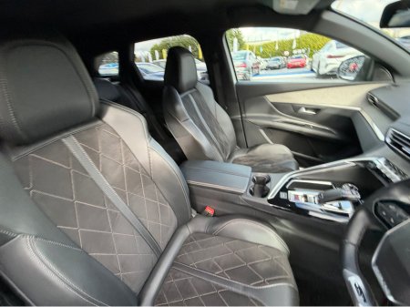 2020 Peugeot 3008 - thumbnail 15