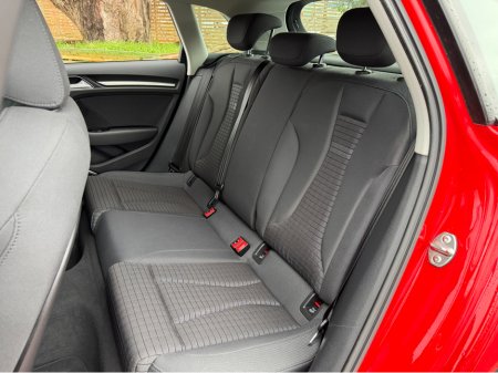 2015 Audi A3 E-TRON..Bang&Olufsen..2 Keys €11,900 thumbnail