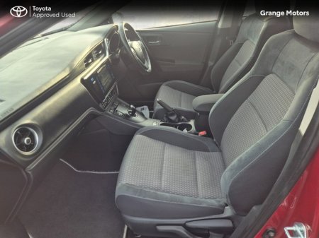 2018 Toyota Auris - thumbnail 7