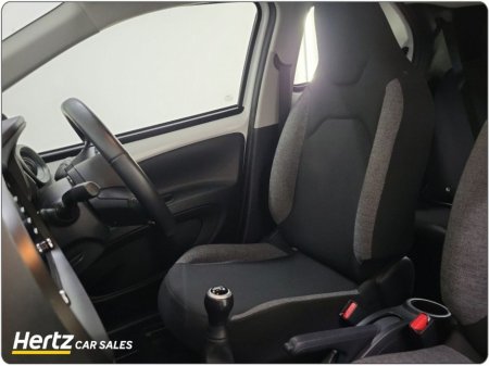 2023 Toyota Aygo X PULSE 1.0 Petrol Manual €14,475 thumbnail