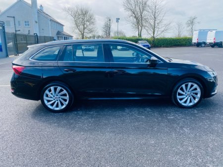 2021 Skoda Octavia - thumbnail 4