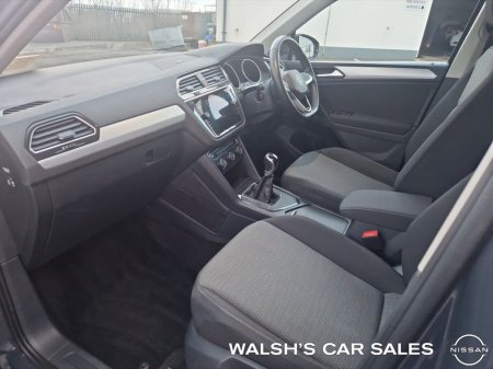 2021 Volkswagen Tiguan - thumbnail 13