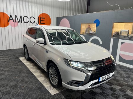 2019 Mitsubishi Outlander €22950! 2019 MITSUBISHI OUTLANDER PHEV LIMITED EDITION 4WD 2.4 AUTOMATIC / CRUISE CONTROL / REVERSE CAMERA / ELECTRIC HEATED SEATS / HEATED STEERING WHEEL €22,950 thumbnail