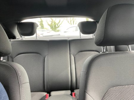 2011 Audi A1 - thumbnail 9