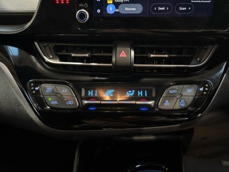 2023 Toyota C-HR HYBRID SPORT 4DR AUTO €30,450 thumbnail