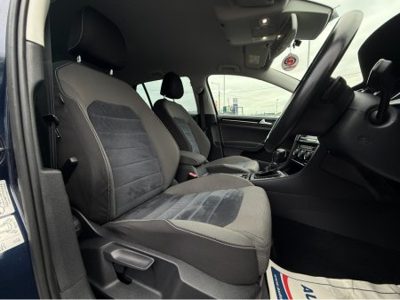 2015 Volkswagen Golf 1.4 HIGHLINE  ALCANTARA SEATS PRIVACY GLASS REVERSE CAMERA LOW TAX BAND €14,750 thumbnail