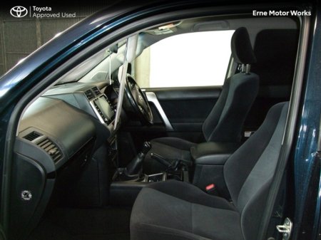 2022 Toyota Landcruiser LAND CRUISER SWB COMM 49995 €40,646 thumbnail