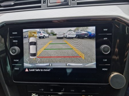 2022 Volkswagen Passat - thumbnail 21