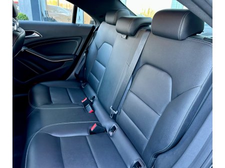 2018 Mercedes-Benz CL Class 180 URBAN AUTO 4DR €19,950 thumbnail