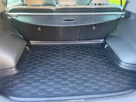 2017 Kia Sportage 1.7 PLATINUM €12,995 thumbnail