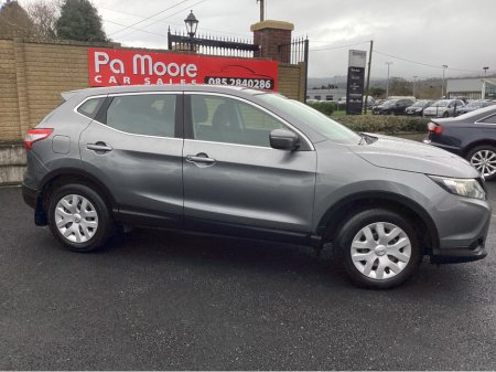 2014 Nissan Qashqai - thumbnail 3