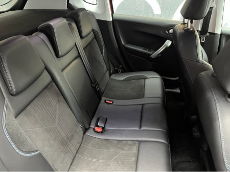 2017 Peugeot 2008 €12950! 2017 PEUGEOT 2008 CROSS CITY 1.2 AUTOMATIC €12,950 thumbnail