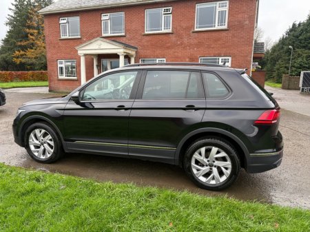 2021 Volkswagen Tiguan LIFE 2.0 TDI MANUAL 6SPEED FWD 122BHP 5 5DR