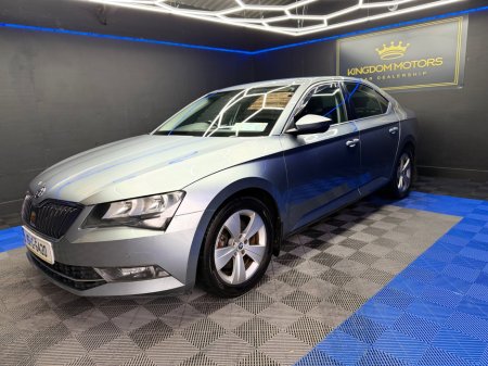2016 Skoda Superb - thumbnail 7