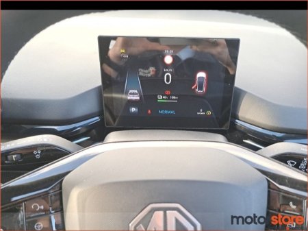 2024 MG 4 Coming Soon - MG4 SR Excite *LIKE NEW CONDTION / LOW MILEAGE* €21,900 thumbnail