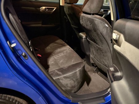 2015 Lexus CT 200 h - thumbnail 12