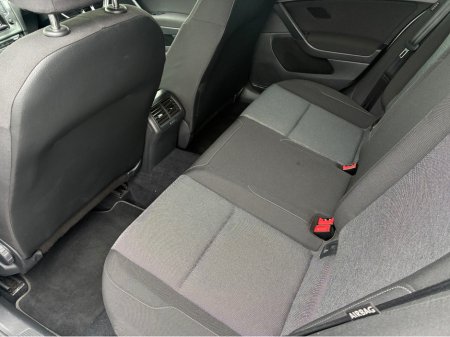 2014 Volkswagen Golf - thumbnail 7