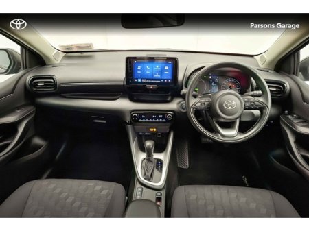 2025 Toyota Yaris - thumbnail 6