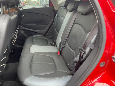 2017 Renault Captur SIGNATURE 1.5 DCI 90 20 4DR//FINANCE AVAILABLE €9,995 thumbnail