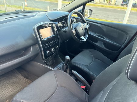 2016 Renault Clio IV DYNAMIQUE NAV 1.2 PETR 4DR €9,950