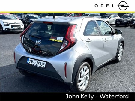 2023 Toyota Aygo X - thumbnail 4