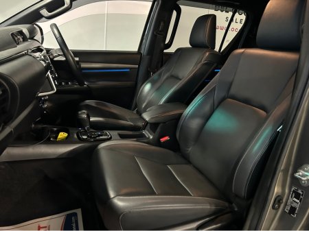 2021 Toyota Hilux - thumbnail 5