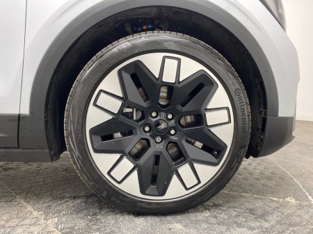 2026 Ford Explorer - thumbnail 6