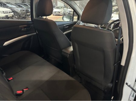 2017 Suzuki SX4 - thumbnail 8