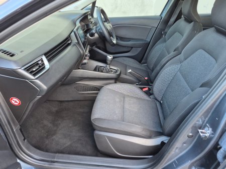 2022 Renault Clio - thumbnail 4