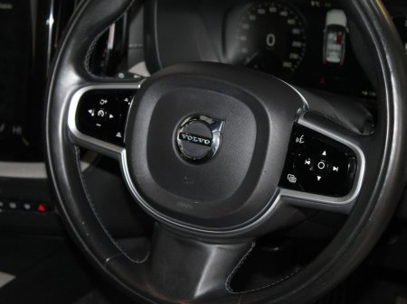 2019 Volvo XC60 - thumbnail 11