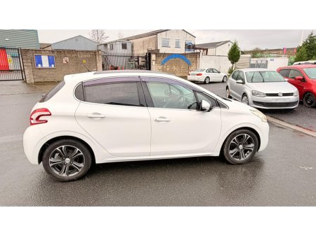 2013 Peugeot 208 1.6 THP 200 bhp GTi €6,999 thumbnail