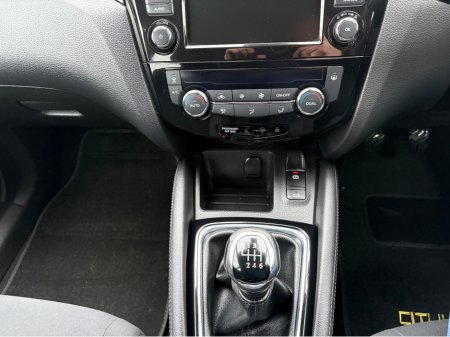 2018 Nissan Qashqai 1.5 DCI ACENTA PREMIUM 115PS 5DR €13,950 thumbnail