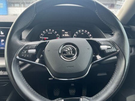 2021 Skoda Octavia OCTAVIA AMB 2.0TDI 115HP €24,995 thumbnail