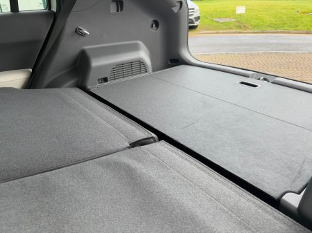 2026 Kia EV3 - thumbnail 40