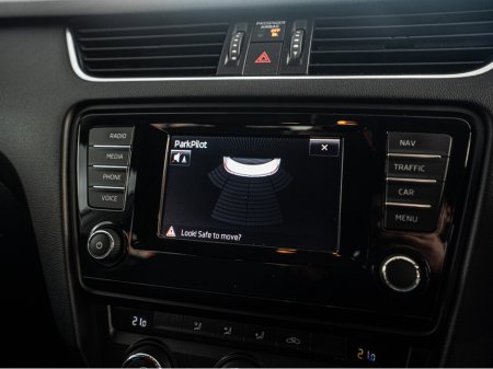 2015 Skoda Octavia - thumbnail 21