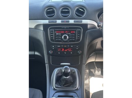 2013 Ford Galaxy - photo 16