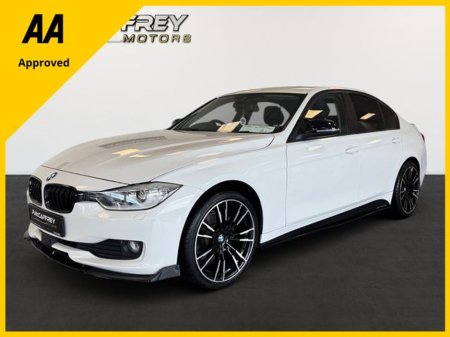 2015 BMW 3 Series - thumbnail 1