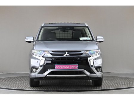 2018 Mitsubishi Outlander - thumbnail 2