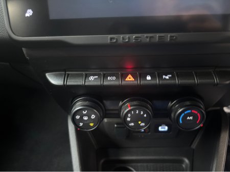 2023 Dacia Duster EXPRESSION BLUE DCI 115 4X2 NB €19,750 thumbnail
