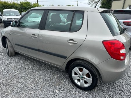 2012 Skoda Fabia AMBITION 1.2 HTP 60HP 4DR LOW KM €5,999 thumbnail