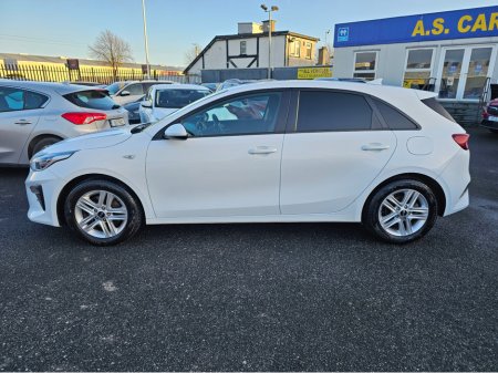 2021 Kia Ceed - thumbnail 6