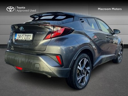 2024 Toyota C-HR FRESH SELECTION OF TRADE-INSC-HR HYBRID SPORT BI-TONE €34,500 thumbnail