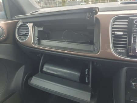 2014 Volkswagen Beetle 1.2 TSI Automatic €9,995 thumbnail