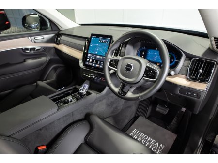 2025 Volvo XC90 T8 PHEV 455hp Plus (Dark Theme) €78,950 thumbnail