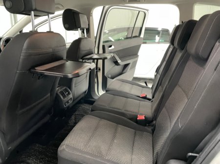 2017 Volkswagen Touran  €30,995 thumbnail